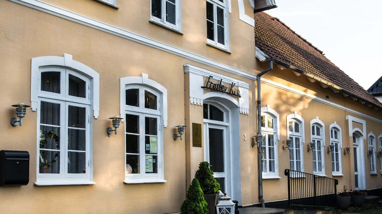 Frøslev Kro - Miniferie i grænselandet med 4-retters menu - 1